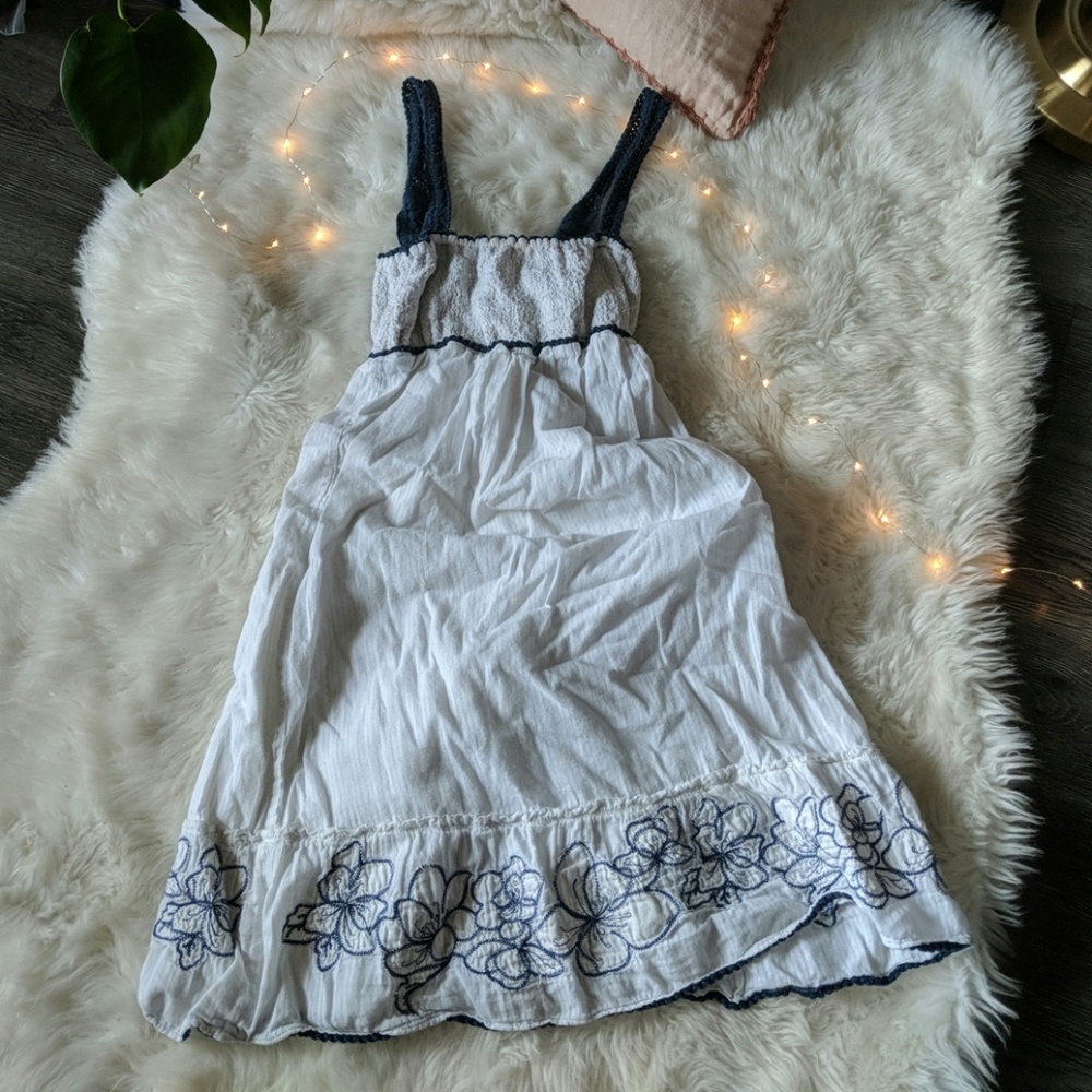 Abercrombie and Fitch Empire Waist Dress